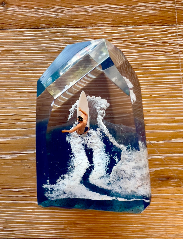 AUMBAK Crystal Cube Medium #1