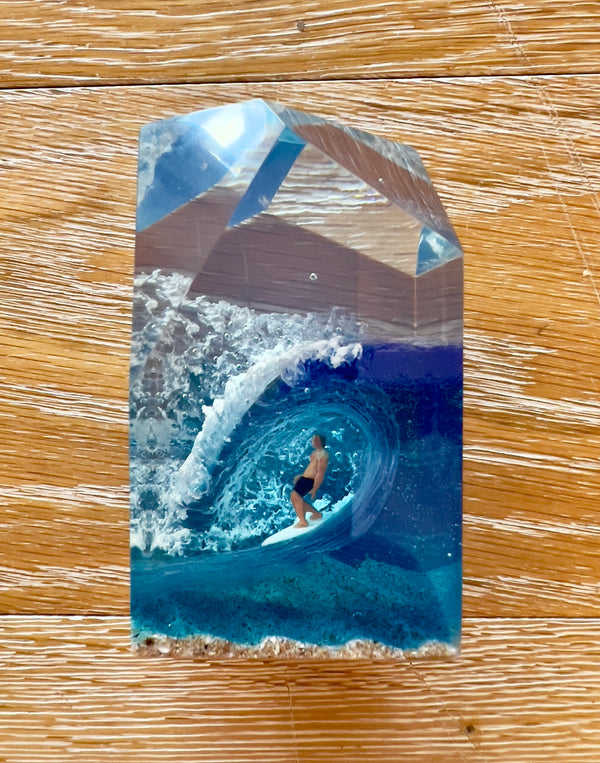 AUMBAK Crystal Cube Large #1