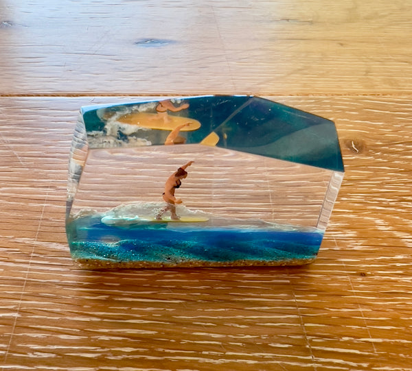 AUMBAK Crystal Cube Small #2