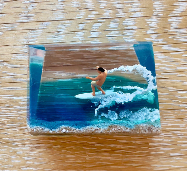 AUMBAK Crystal Cube Small #3