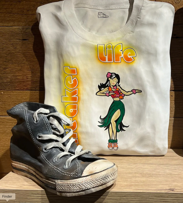 Folded Shirt - Sneaker Life Hula I