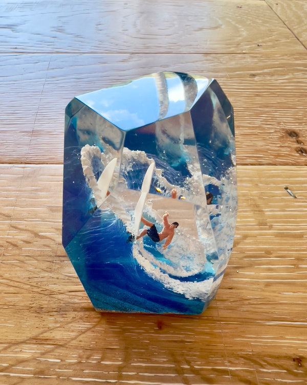 AUMBAK Crystal Cube Medium #1